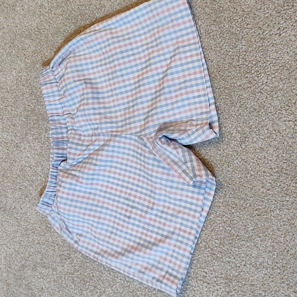 The Beaufort Bonnet size 4T Shelton pink and light blue gingham shorts